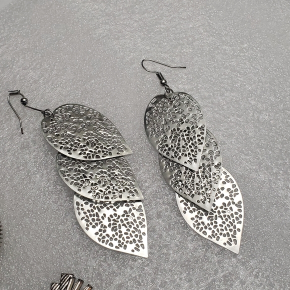 3 PAIR Variety French Hook Earrings - Picture 2 of 7